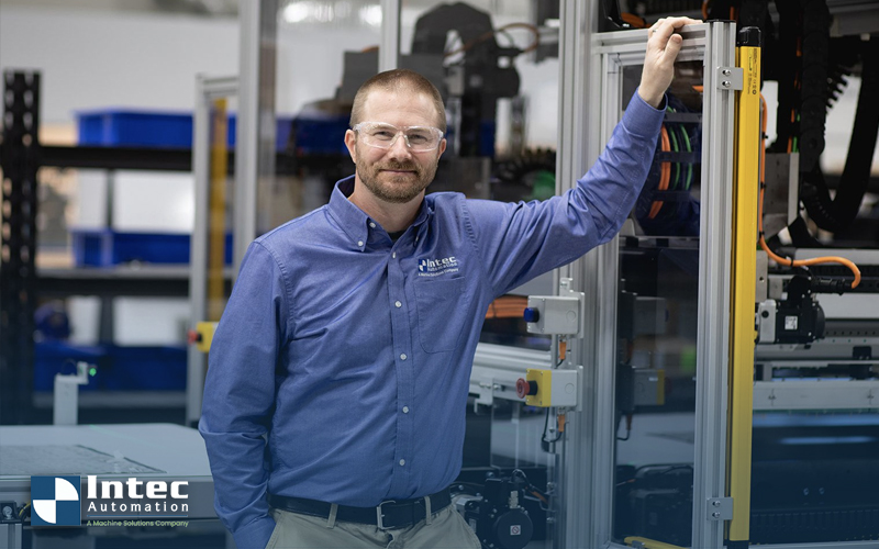 Minimize Manual Product Handling in Diagnostic Device Assembly